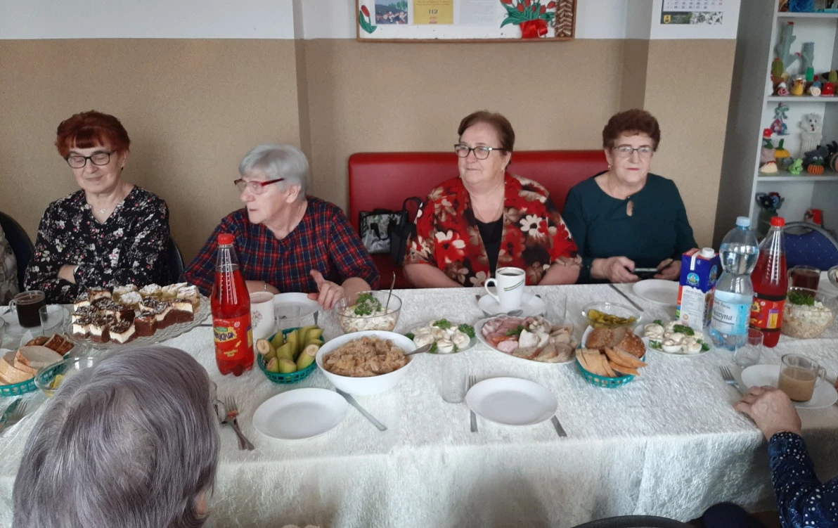 Zdjęcie do Dzień Babci i Dziadka w Dziennym Domu Seniora!