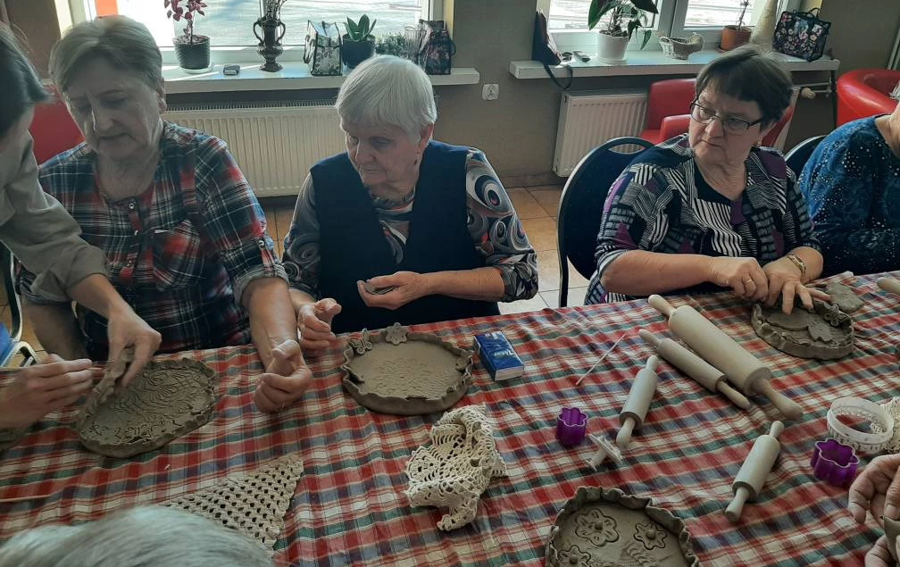 Zdjęcie do Glina w dłoniach, radość w sercach!